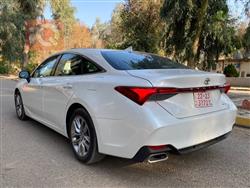 تويوتا أفالون